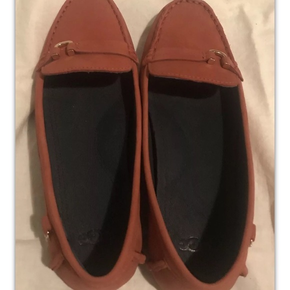 UGG Callen NEW Women’s Leather Loafers Size 7 - Picture 11 of 14